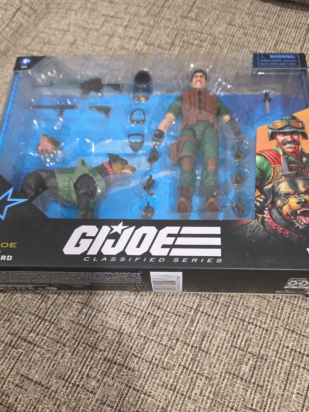 Hasbro G.I. Joe Classified Series Action Figure with Dog - Green, Brown, Black